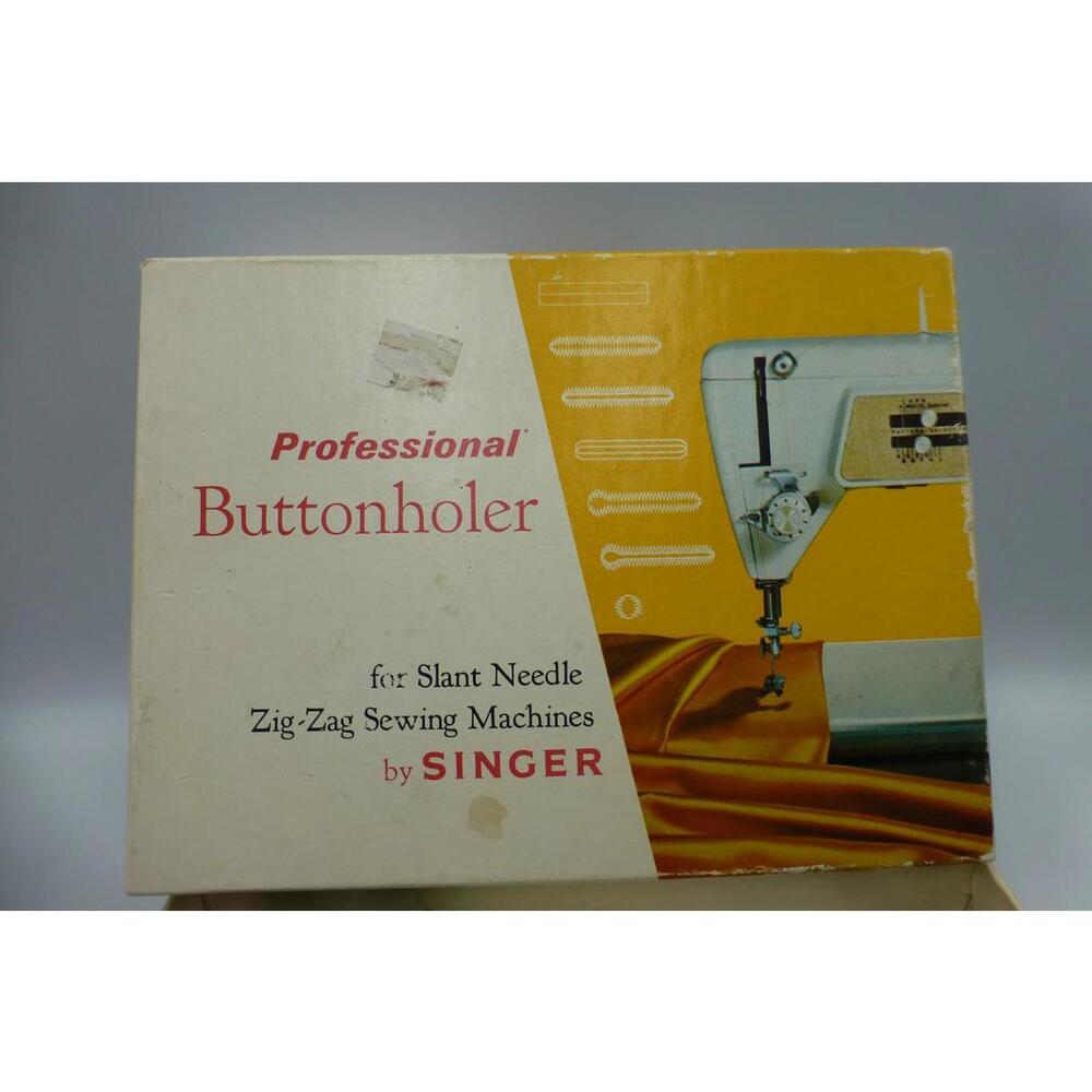 Vintage SINGER Professional Buttonholer Attachment 161829 for Slant Needle C12 - Picture 2 of 8
